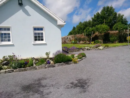 Villa Pio Luxury Apartment 3km from Historic Cong, Ashford Castle, Ashford Lodge