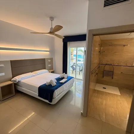 Hotel Roca Bella