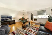 Tjuvholmen I, As Home