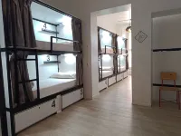 馬德里之路青年旅館 馬德里酒店
