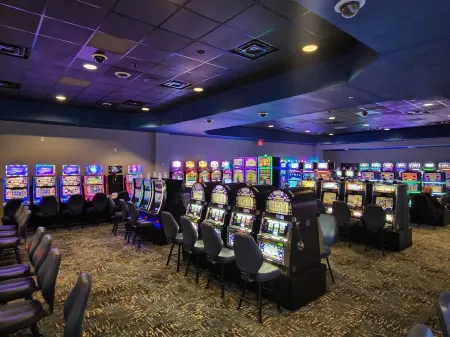 Wild Rose Casino & Hotel Emmetsburg