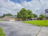 OYO Superior Budget Inn Bartow Hotels in Polk County