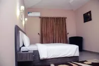 Mo-House Hotel and Event Center - 3-Star