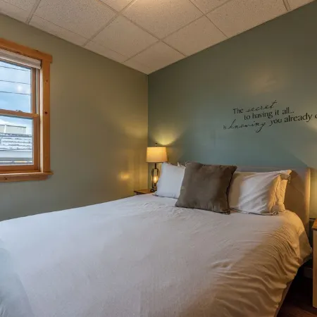 A Taste of Ely 2 BR apartment