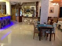 Mola Hotel - breakfast