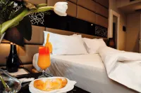 Senator Hotel