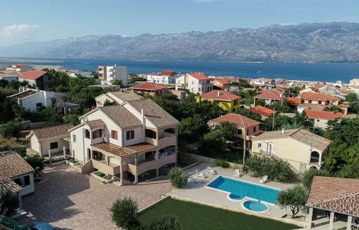 Villa Zlatni Dvori ZadarVillas