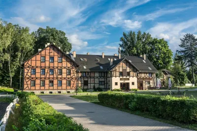 Folwark Książęcy Hotels in der Nähe von Museum Bunzlauer Keramik