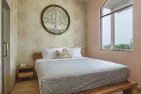 River Walk Urban Camping House Hotel di Boja