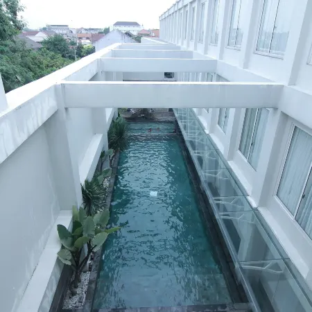 Megaland Hotel Solo