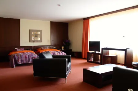 Hotel Donnersberg Отели рядом с достопримечательностью «Darmstadtium»