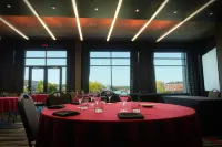Grand Hotel Times Sherbrooke - Bữa sáng