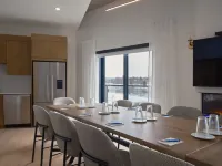 Hôtel - Expérience - Quartier des Marinas Hotels in Magog