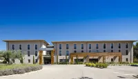 Grand Prix Hôtel & Restaurant Hotels in Le Beausset