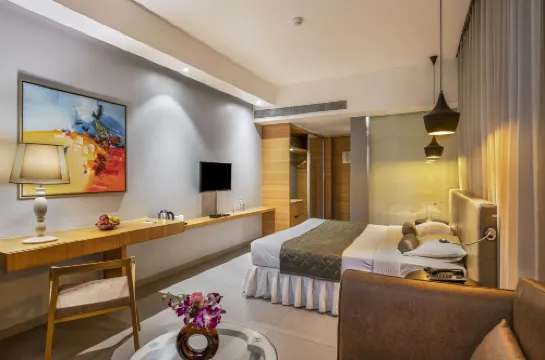 Hotel Satkar Grande - ห้องครัว