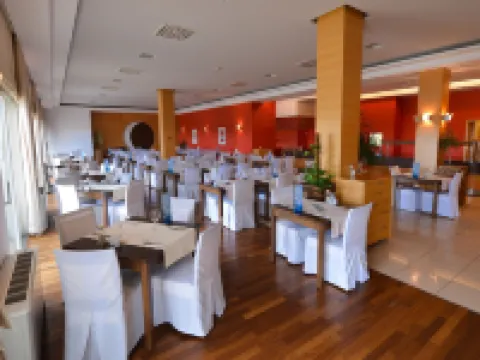 Family Hotel la Luna - All Inclusive Hotels in Lun