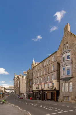 Destiny Scotland Market Street Apartments Các khách sạn ở Edinburgh Old Town
