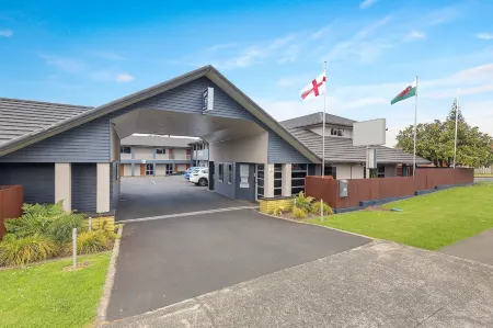 Aveda Motor Lodge Отели в г. Пукекохе