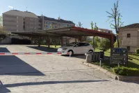 Hotel San Antonio El Real - parking