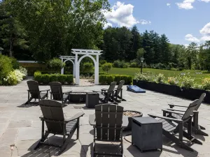 The Litchfield Inn