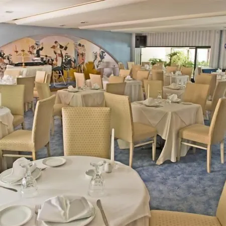 Hotel Best Отели рядом с достопримечательностью «Посольство США»