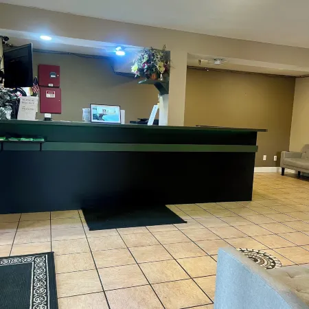 Country Hearth Inn & Suites Augusta