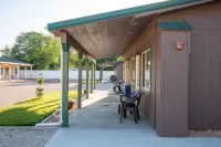Hurricane Hideaway Lodging Hotels in La Verkin