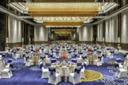 Taj Lakefront Bhopal Hotels in Bhopal