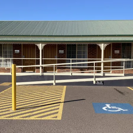 Leeton Heritage Motor Inn