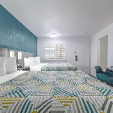 Studio 6 Suites Madera, CA - Yosemite