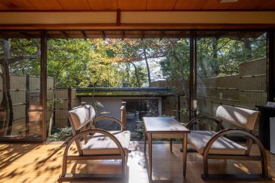 庭 鶴巻温泉 元湯陣屋の写真