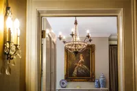 Eliza Thompson House, Historic Inns of Savannah Collection