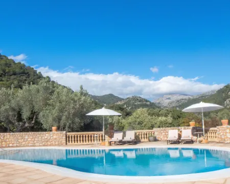 Ca'n Beneït Hotels in Selva