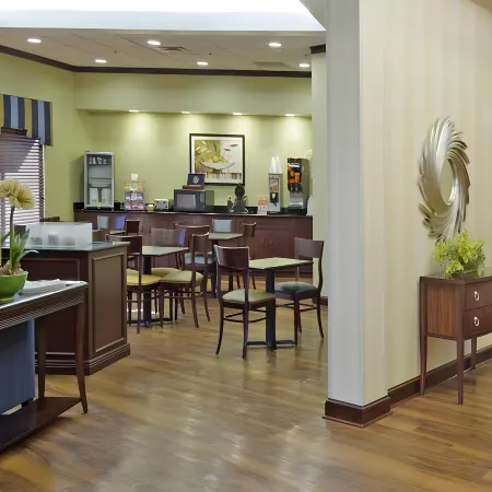 Park Inn by Radisson Albany