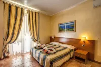 Hotel Maryelen - 2-Star