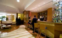 Holiday Inn CAGLIARI by IHG - bar