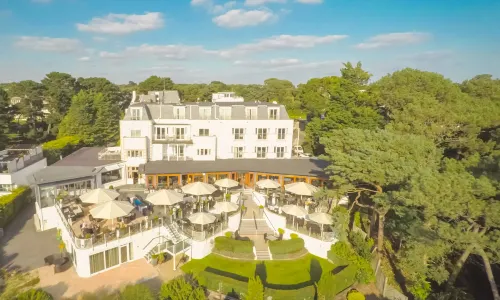 Harbour Heights Hotel