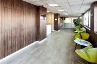 Adresa Suites