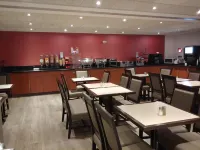 Best Western Plus Burlington Inn  Suites - breakfast