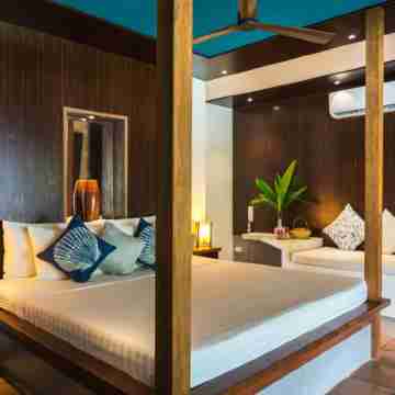 El Nido Mahogany Beach Rooms