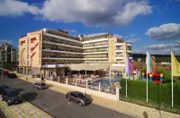 Hotel Plamena Palace