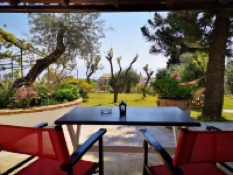 Gina Studios Hotels in Benitses