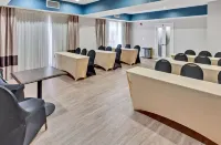 كومفرت سويتس ساليسبري آي-85 فنادق في ساليسبري