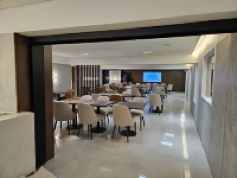 Best Western Newmarket Inn & Suites