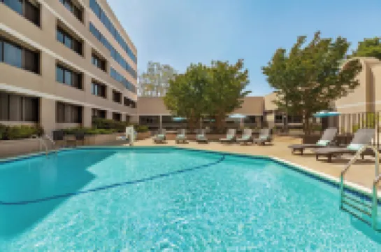 Radisson Hotel Sunnyvale - Silicon Valley