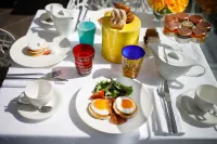 Villa Fiorella Art Hotel - breakfast
