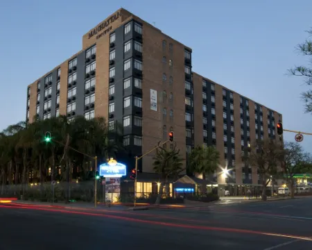 Manhattan Hotel โรงแรมในพริทอเรีย