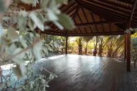 Ocean Spray Apartments Hotels near Pine Avenue Park