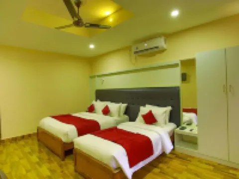 Hotel Wayanad Square Hotels in Mananthavady