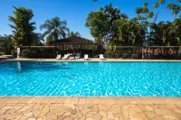 Hotel Fazenda Sete Lagos - مسبح